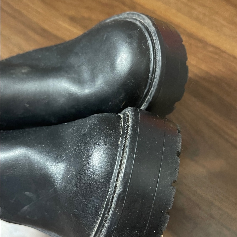Chunky platform boots - Picture 2 of 5